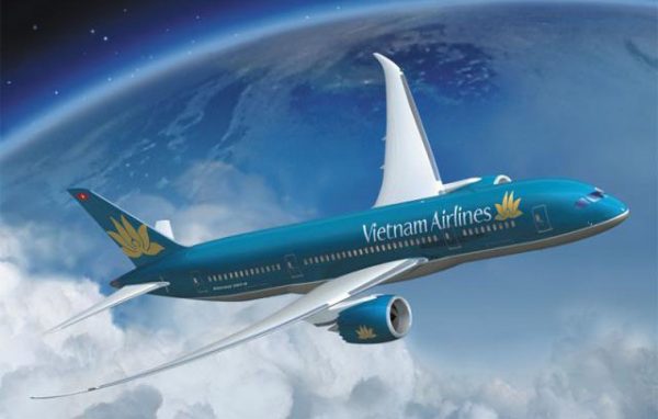 Vietnam Airlines lần đầu tiên bán vé máy bay đi nội địa đồng giá 299.000 đồng